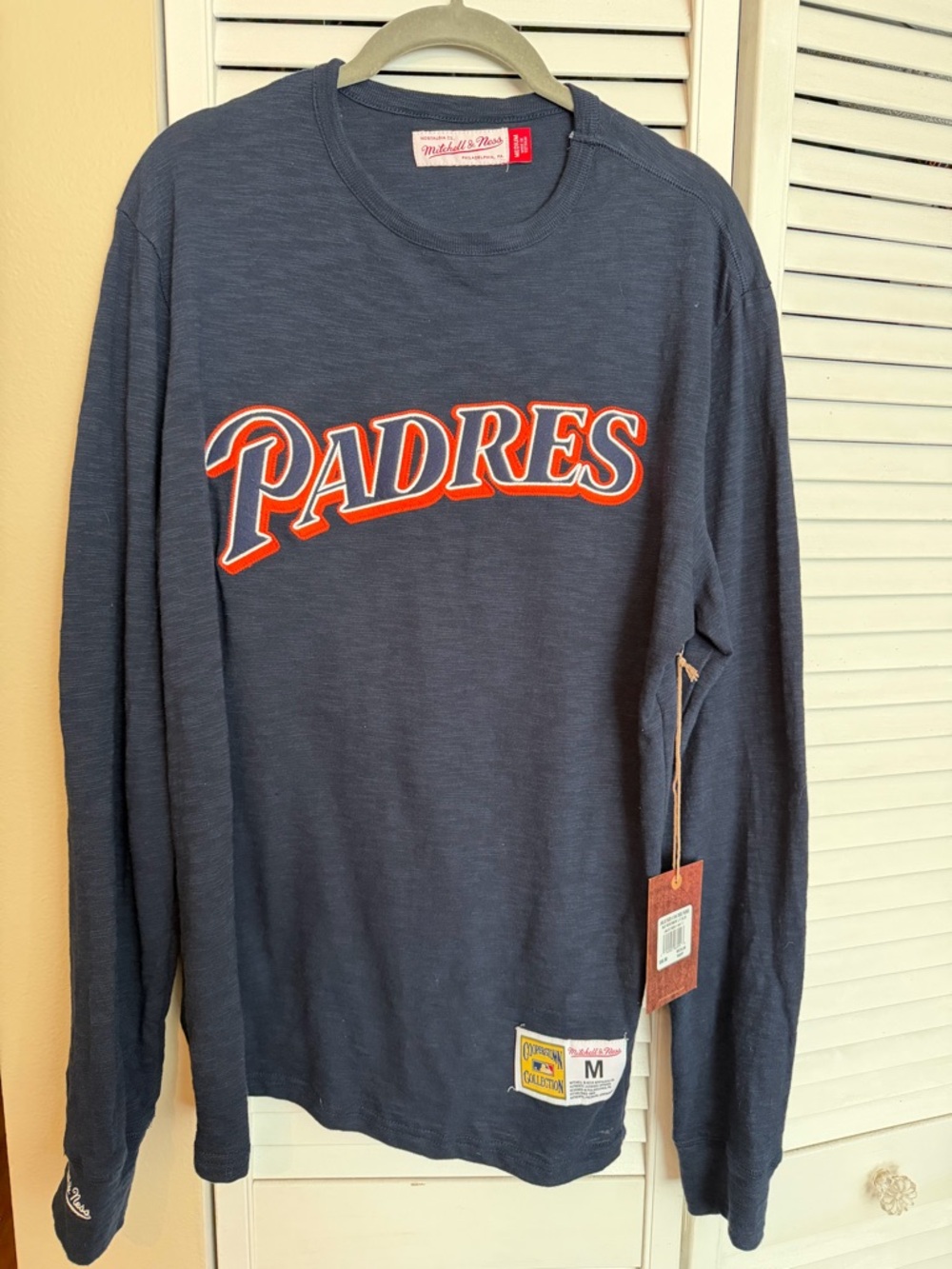 Mitchell & Ness San Diego Padres Long Sleeve Tee - NWT